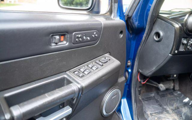 used 2006 Hummer H2 car, priced at $15,950