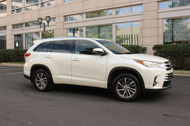 used 2017 Toyota Highlander car, priced at $18,950