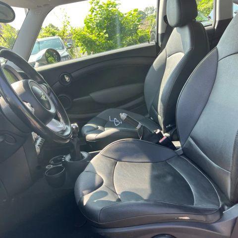 used 2009 MINI Cooper Clubman car, priced at $3,250
