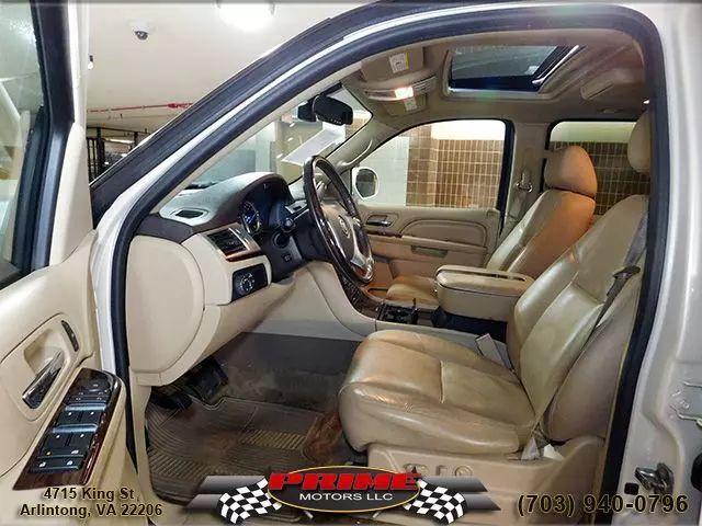 used 2011 Cadillac Escalade ESV car, priced at $14,950