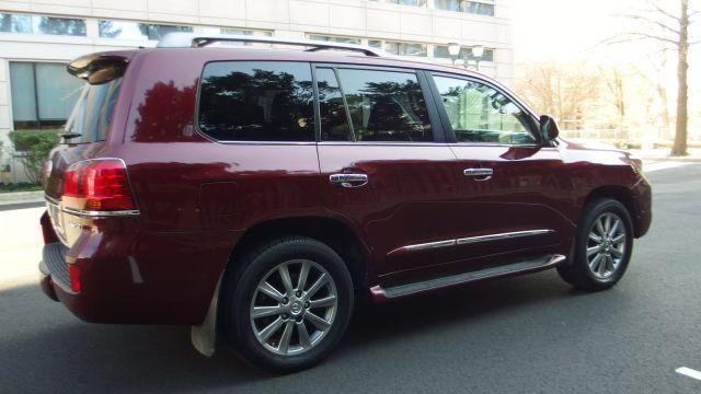 used 2011 Lexus LX 570 car, priced at $17,450