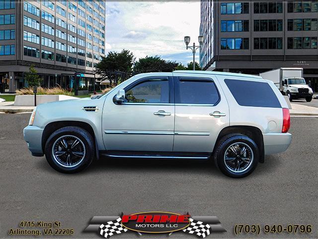 used 2008 Cadillac Escalade car, priced at $7,750