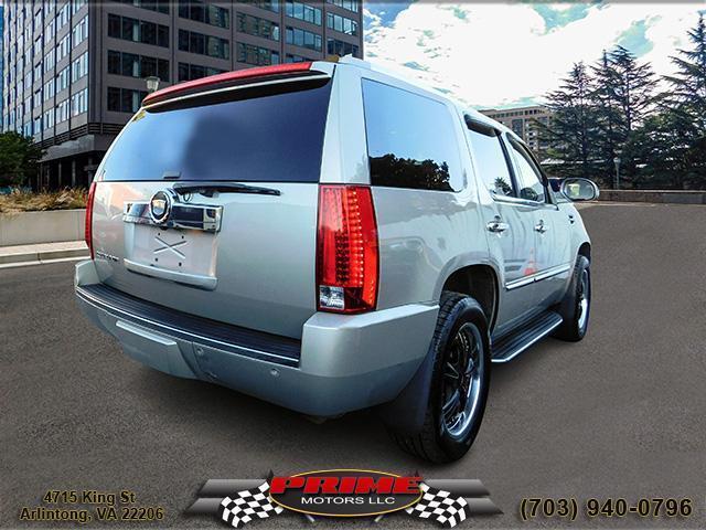 used 2008 Cadillac Escalade car, priced at $7,750