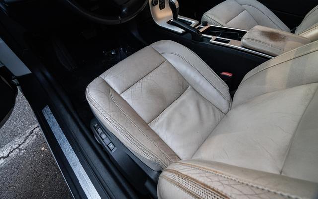 used 2012 Volvo C70 car, priced at $6,950