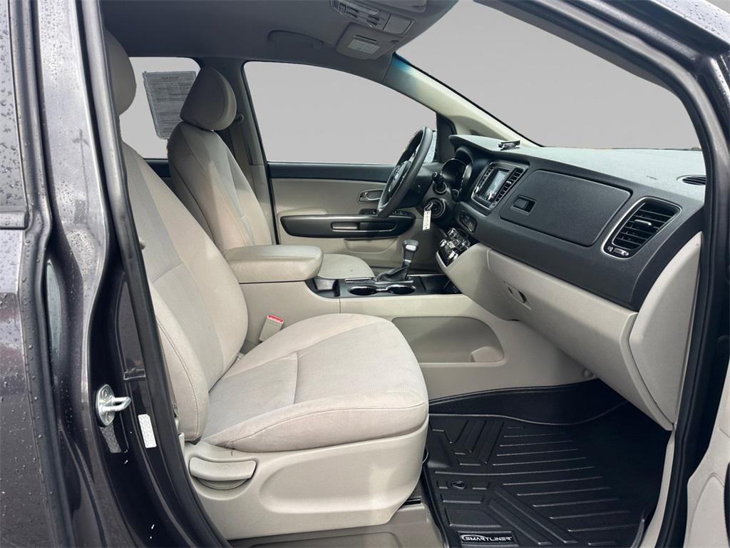 used 2020 Kia Sedona car, priced at $17,460