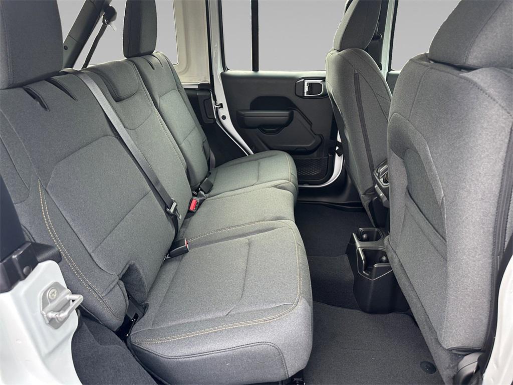 new 2025 Jeep Wrangler car, priced at $36,780