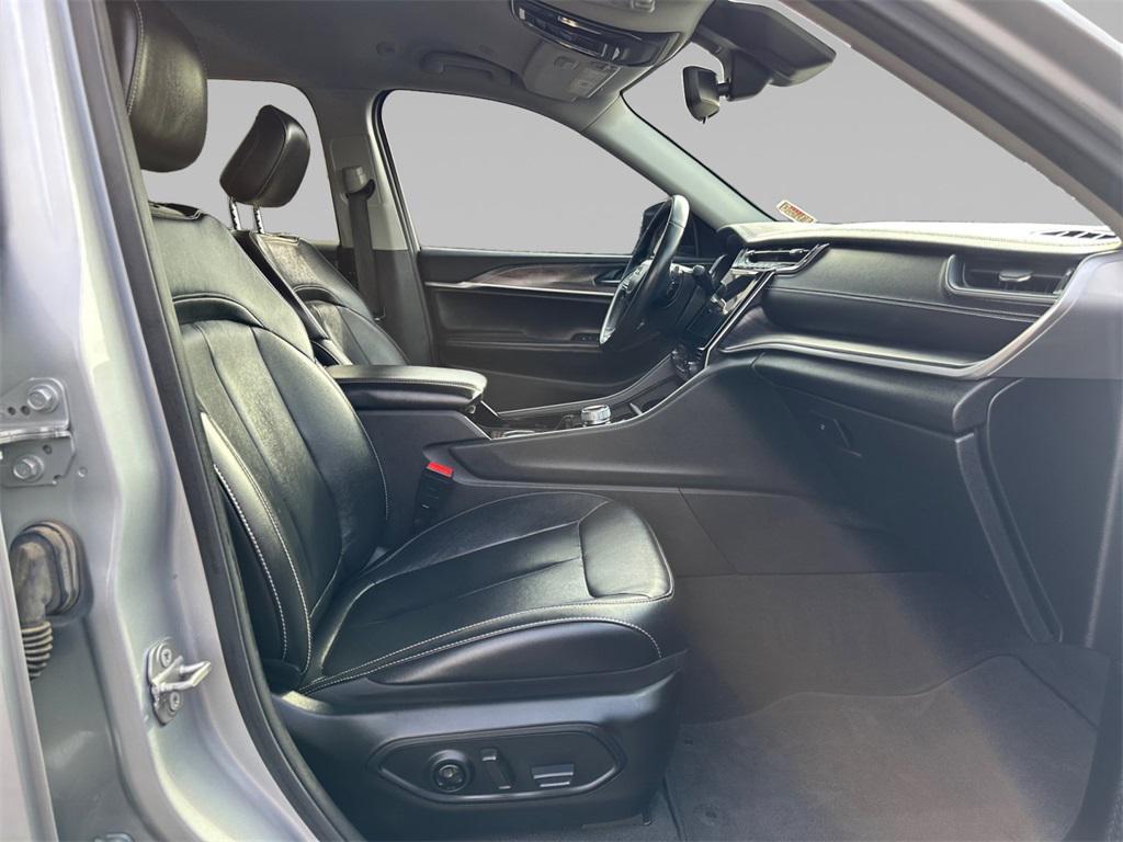 used 2021 Jeep Grand Cherokee L car, priced at $28,021