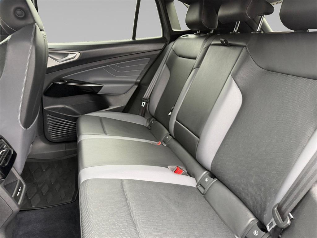 used 2024 Volkswagen ID.4 car, priced at $27,109