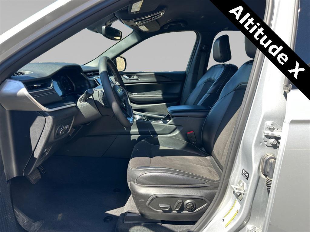 used 2023 Jeep Grand Cherokee car, priced at $26,408