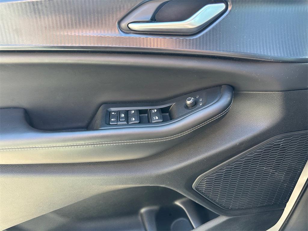 used 2023 Jeep Grand Cherokee car, priced at $27,493