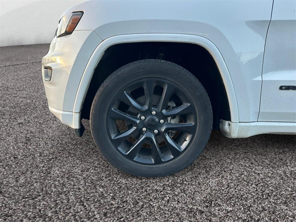 used 2018 Jeep Grand Cherokee car, priced at $15,839