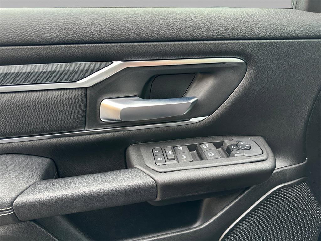 new 2025 Ram 1500 car, priced at $52,019