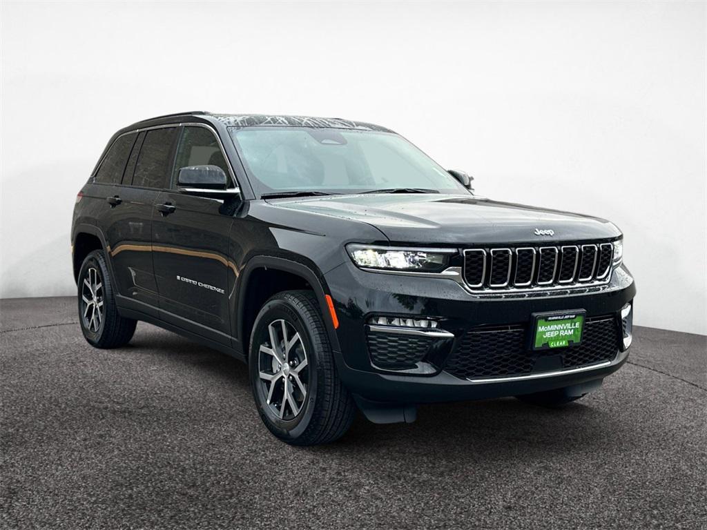 new 2025 Jeep Grand Cherokee car, priced at $46,240