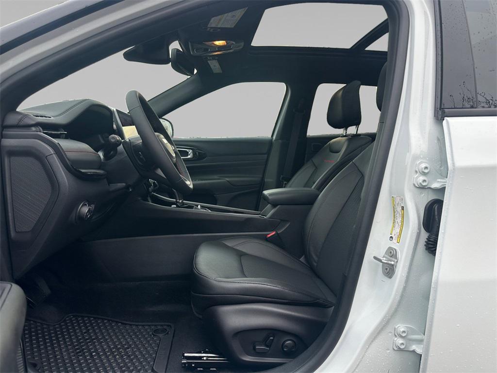 new 2026 Jeep Compass car, priced at $36,685