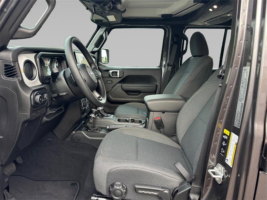 new 2025 Jeep Wrangler car, priced at $35,316