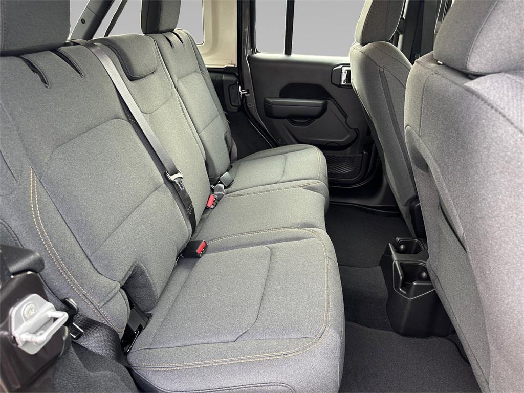 new 2025 Jeep Wrangler car, priced at $35,316