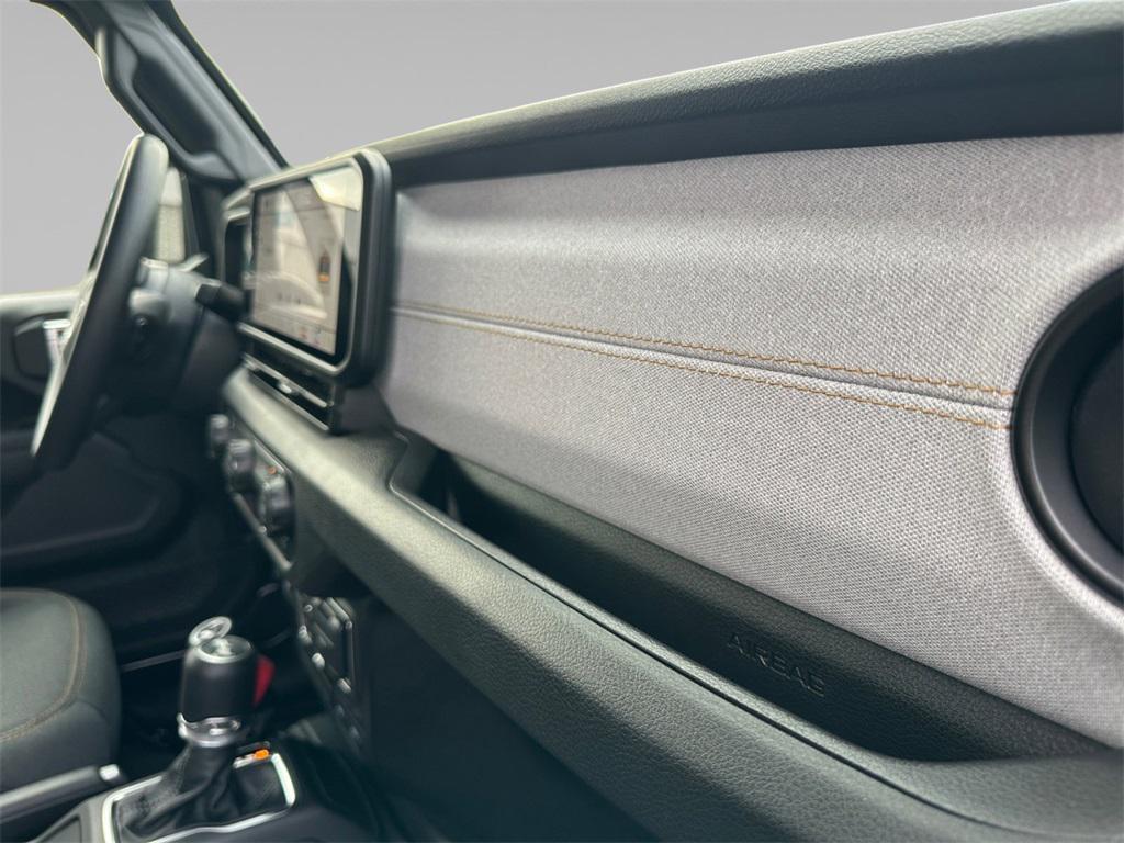 new 2025 Jeep Wrangler car, priced at $35,316