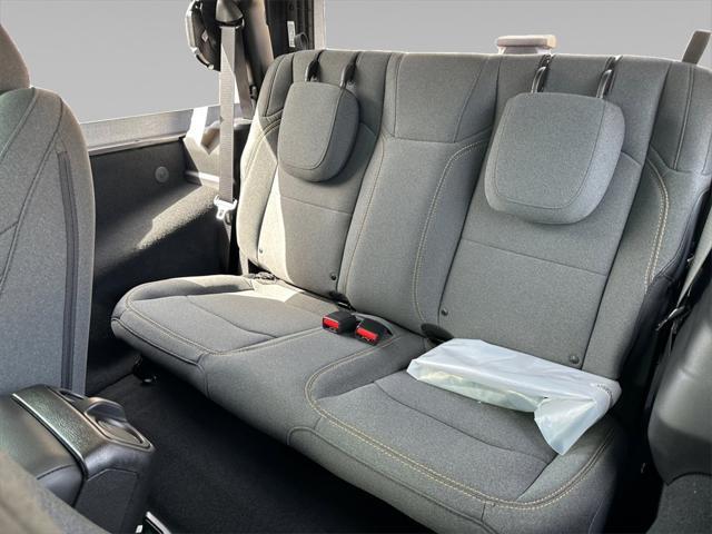 new 2025 Jeep Wrangler car, priced at $33,658