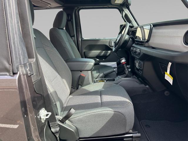 new 2025 Jeep Wrangler car, priced at $33,658