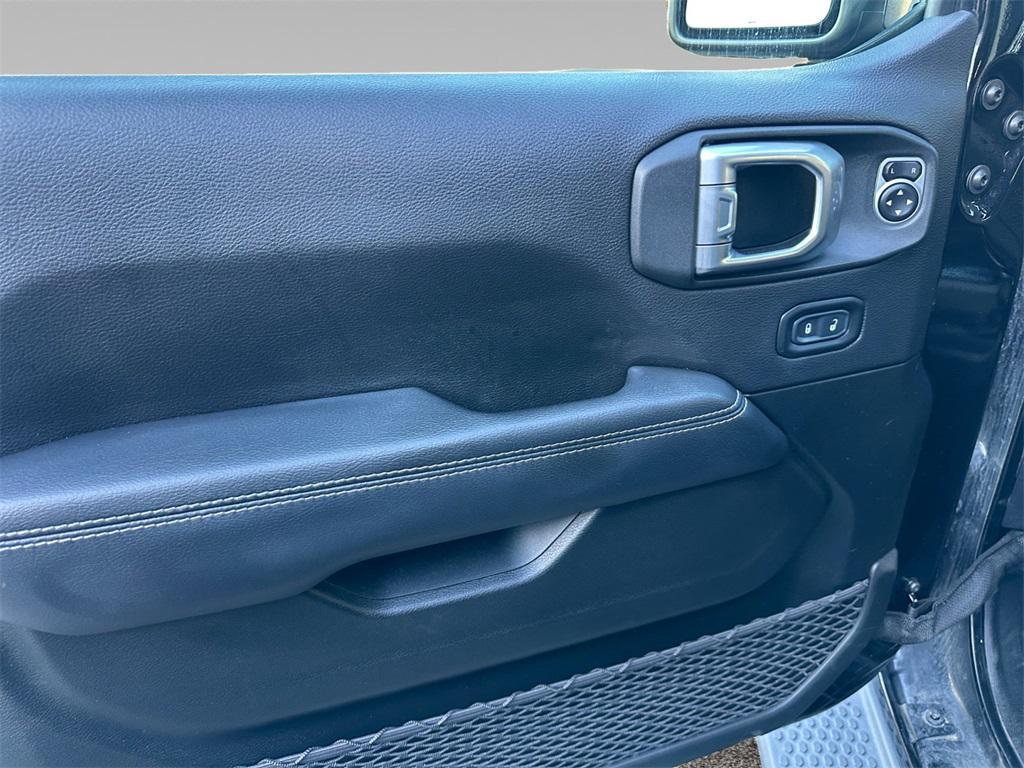 used 2020 Jeep Wrangler Unlimited car, priced at $25,661