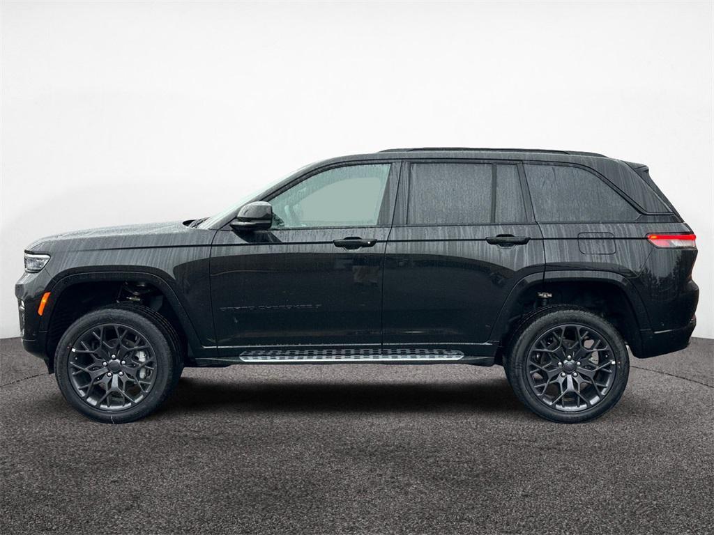 new 2025 Jeep Grand Cherokee car, priced at $70,150