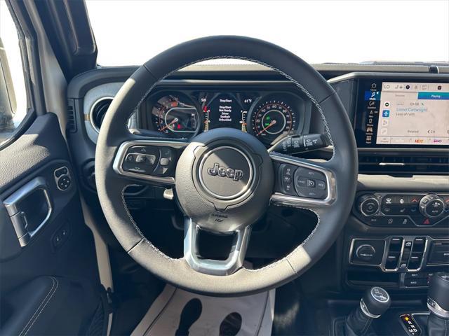 new 2025 Jeep Wrangler car, priced at $54,077