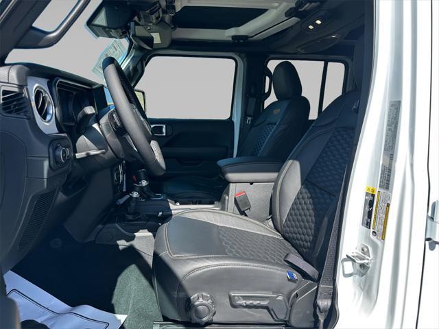 new 2025 Jeep Wrangler car, priced at $54,077