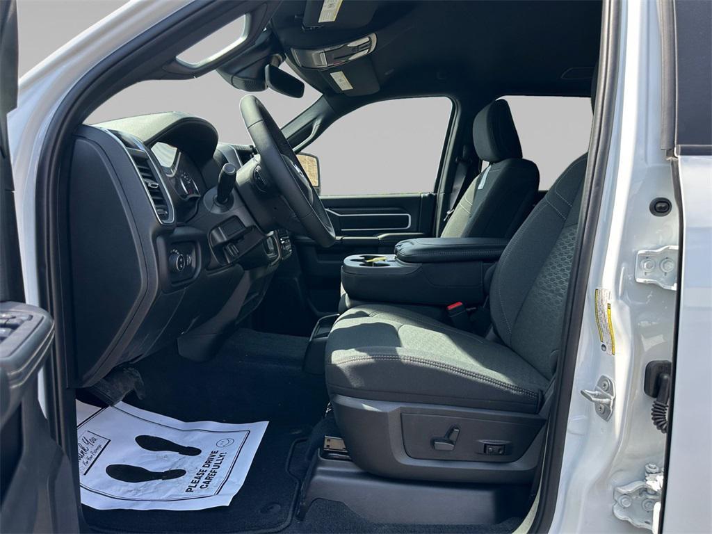 new 2025 Ram 3500 car, priced at $71,304