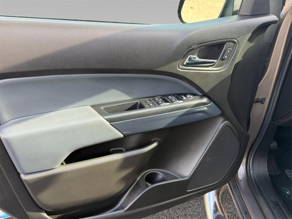 used 2016 Chevrolet Colorado car, priced at $22,255