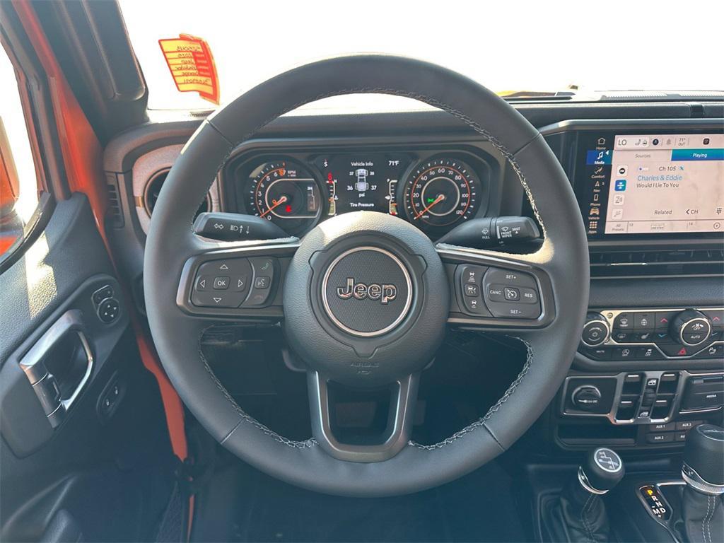 new 2025 Jeep Gladiator car, priced at $53,983