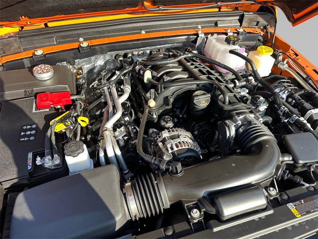 new 2025 Jeep Gladiator car, priced at $53,983