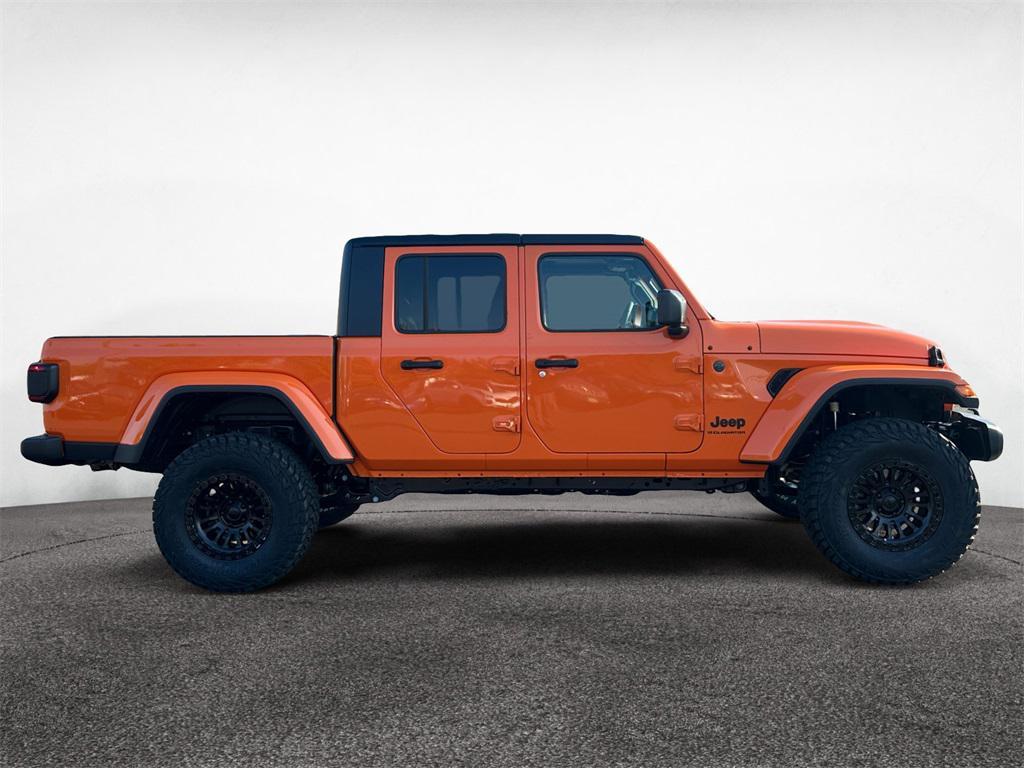 new 2025 Jeep Gladiator car, priced at $53,983