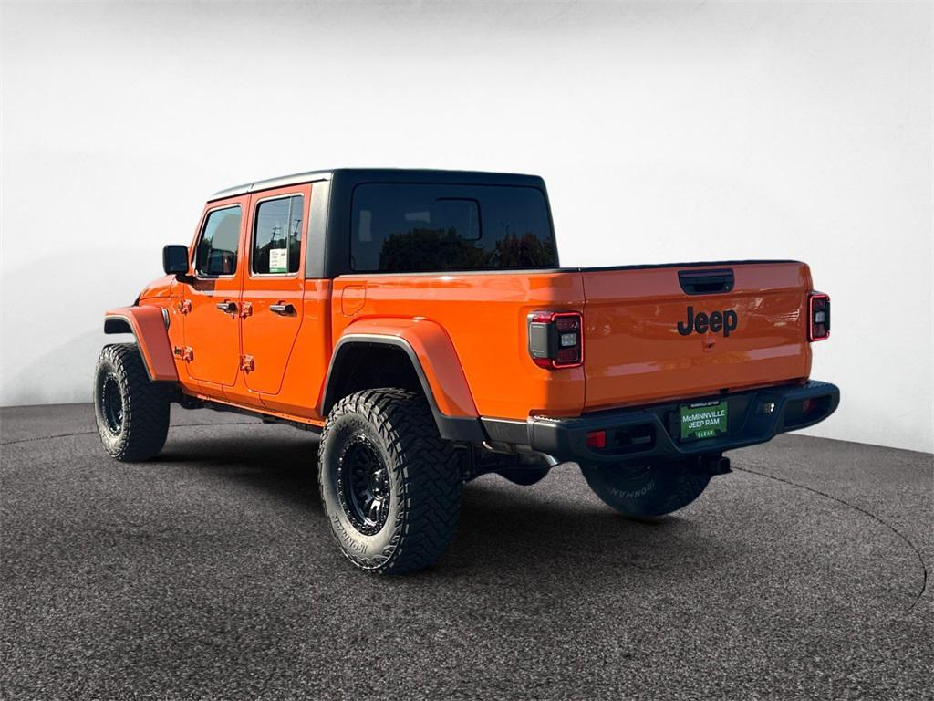 new 2025 Jeep Gladiator car, priced at $53,983