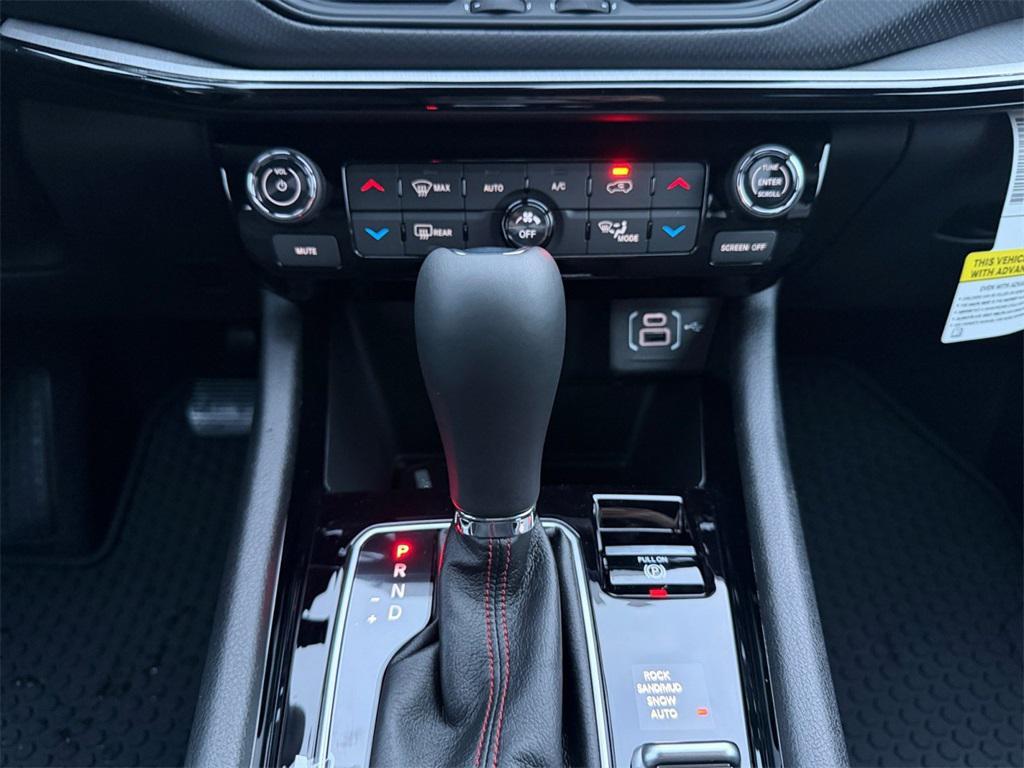 new 2026 Jeep Compass car, priced at $36,560