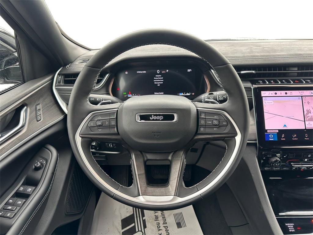 new 2025 Jeep Grand Cherokee car, priced at $46,240
