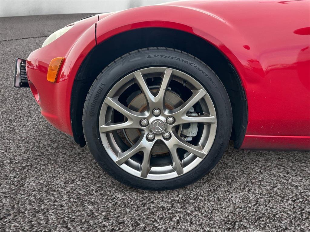used 2006 Mazda MX-5 Miata car, priced at $10,021