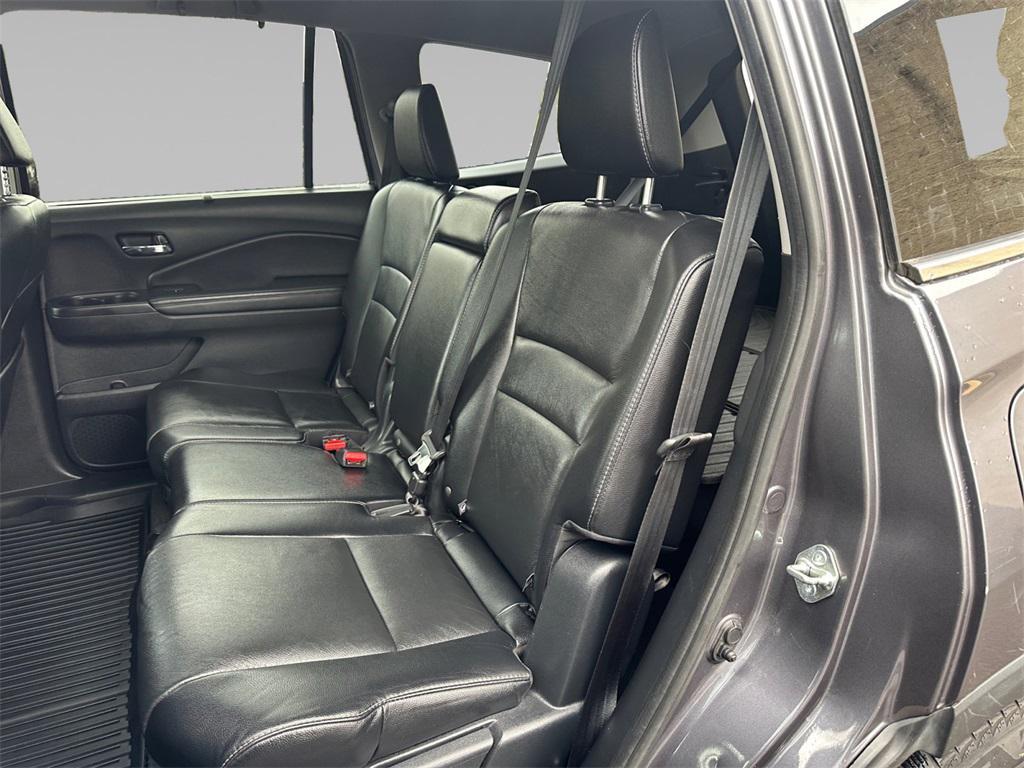 used 2019 Honda Pilot car, priced at $17,330