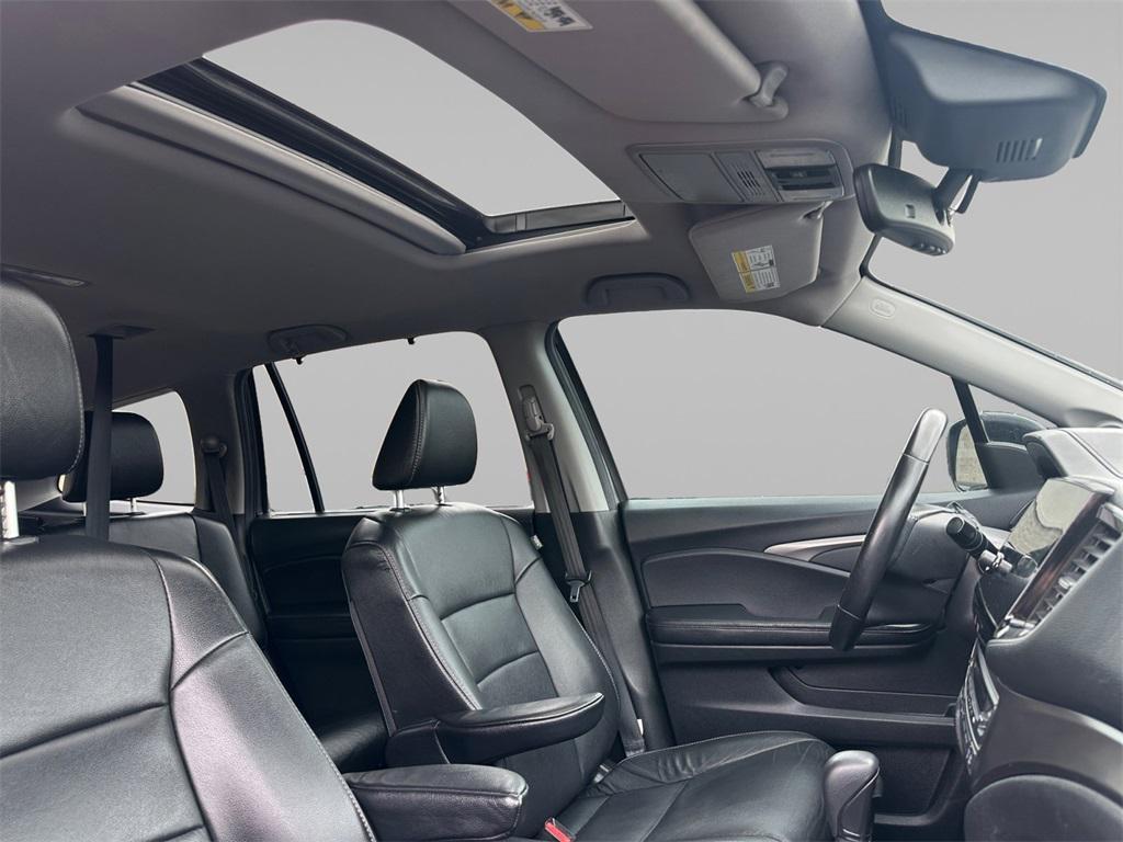 used 2019 Honda Pilot car, priced at $17,330