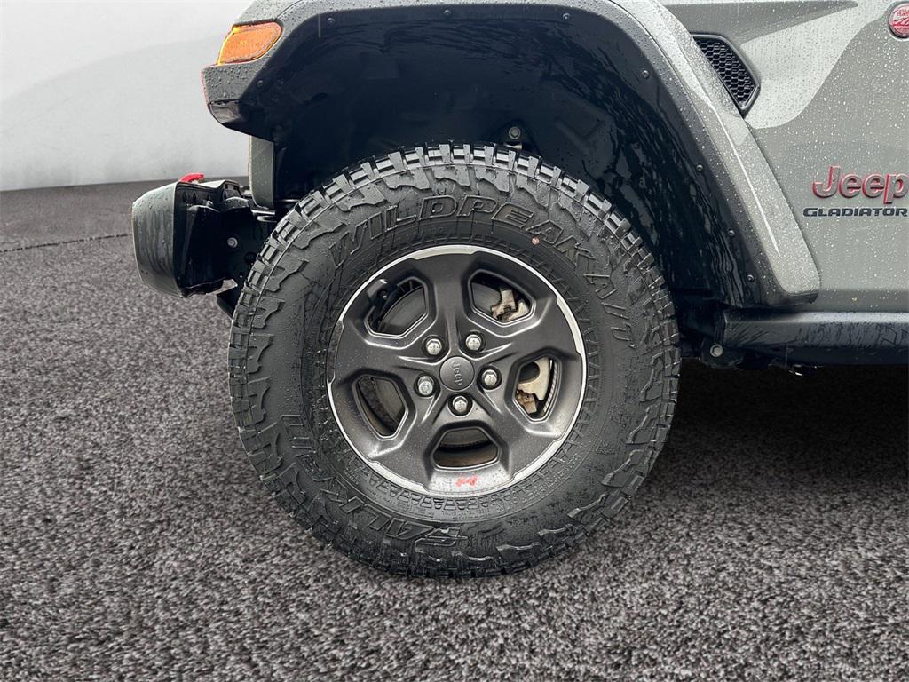 used 2021 Jeep Gladiator car, priced at $36,282