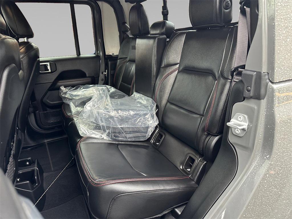 used 2021 Jeep Gladiator car, priced at $36,282