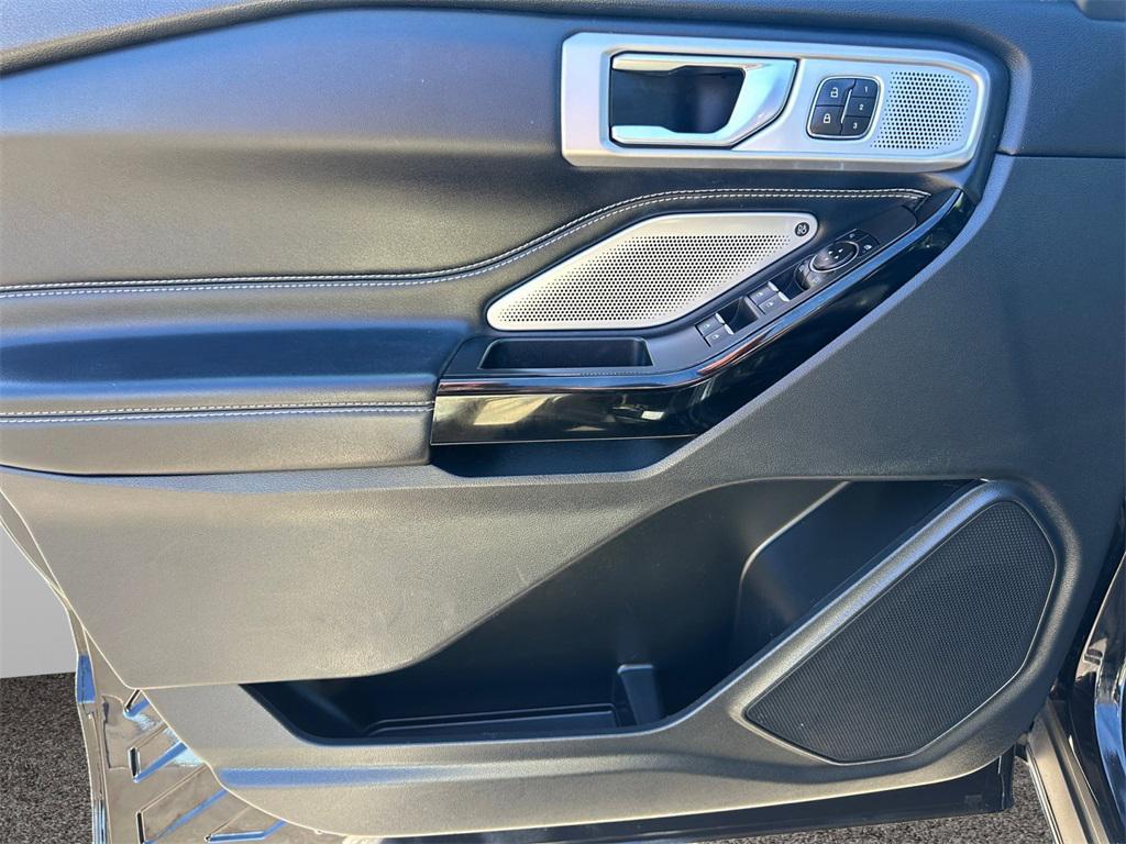 used 2021 Ford Explorer car, priced at $32,634