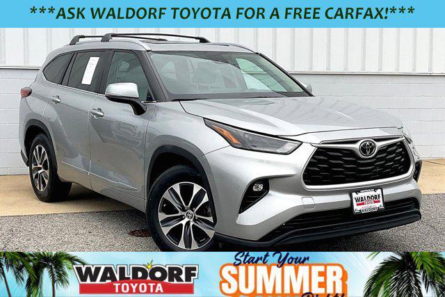 used 2023 Toyota Highlander car, priced at $33,000
