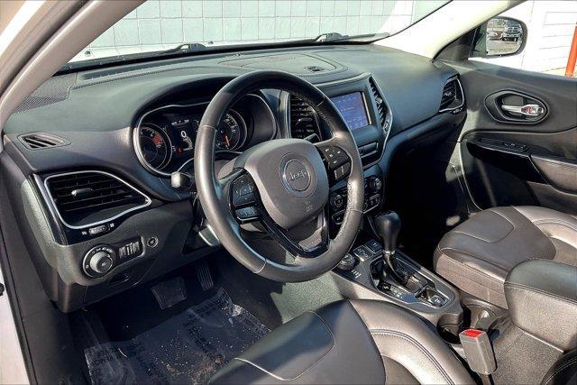 used 2019 Jeep Cherokee car, priced at $13,450