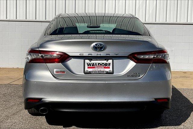 used 2018 Toyota Camry Hybrid car, priced at $18,400