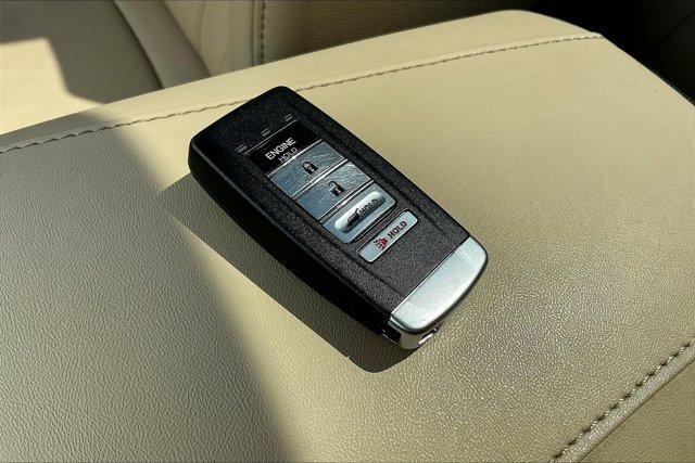 used 2020 Acura RDX car, priced at $27,650