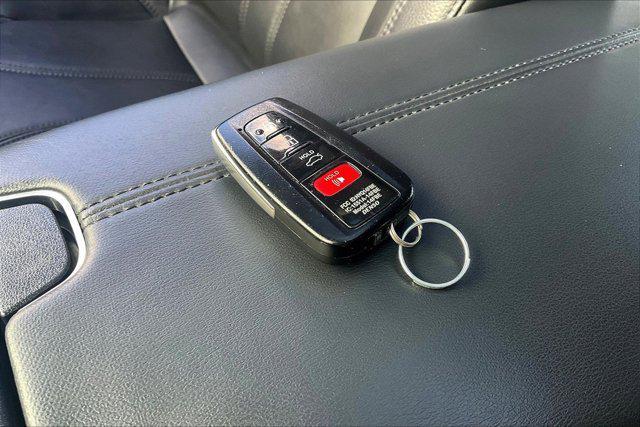 used 2019 Toyota Avalon car, priced at $20,450