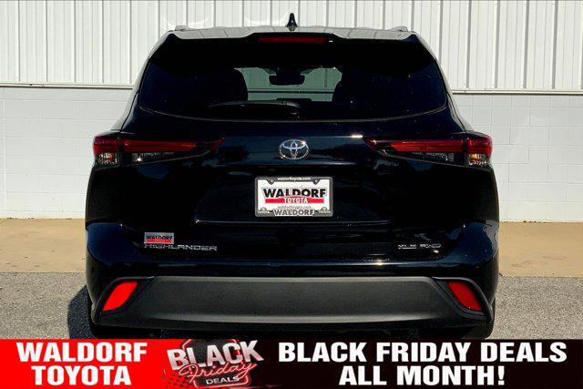 used 2024 Toyota Highlander car, priced at $37,500