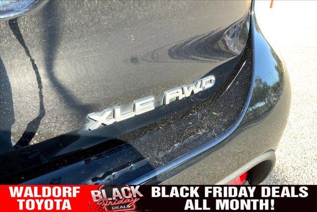 used 2024 Toyota Highlander car, priced at $37,500