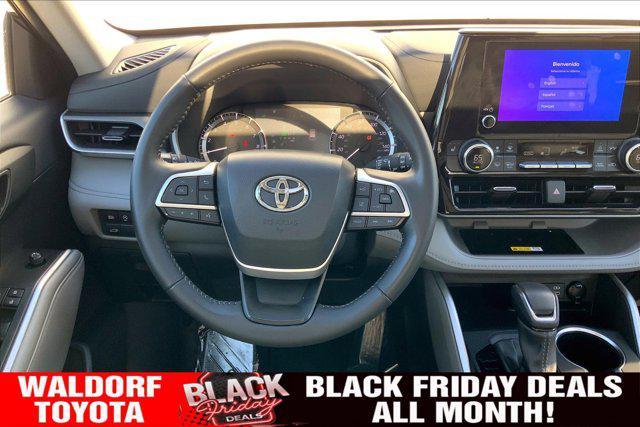 used 2024 Toyota Highlander car, priced at $37,500