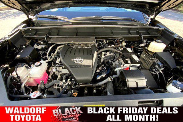 used 2024 Toyota Highlander car, priced at $37,500